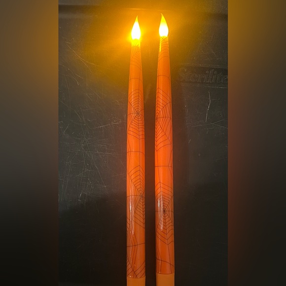 Orange Spider Led NEW Taper Candles Set/2 with spider web design - Picture 1 of 2